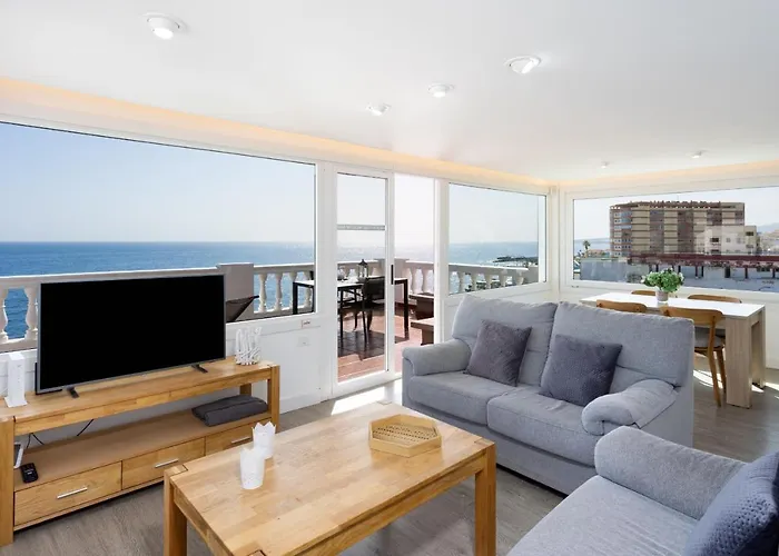 Over The Ocean Apartman